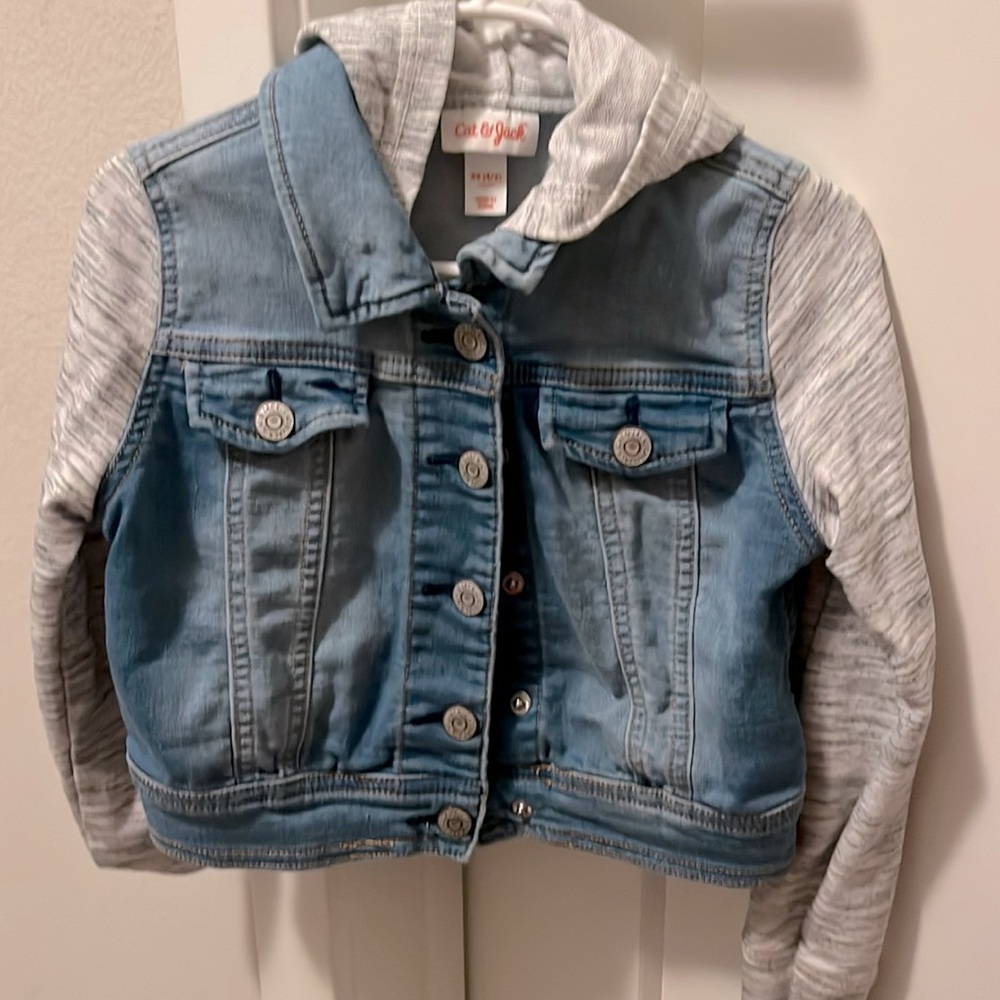 Hooded Jean jacket